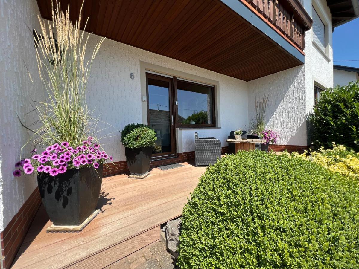 Ferienwohnung Terrasse Parkplatz Wallbox Nuerburgring Herresbach Luaran gambar